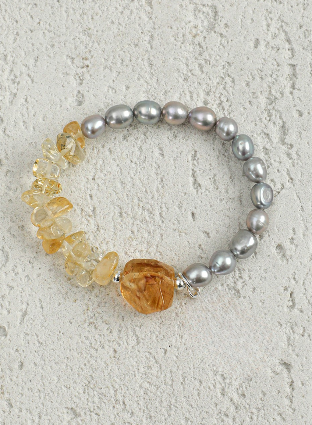 Wuxi Bracelet – Gray Pearl & Raw Citrine | 2025 Handmade Minimalist Gemstone Jewelry
