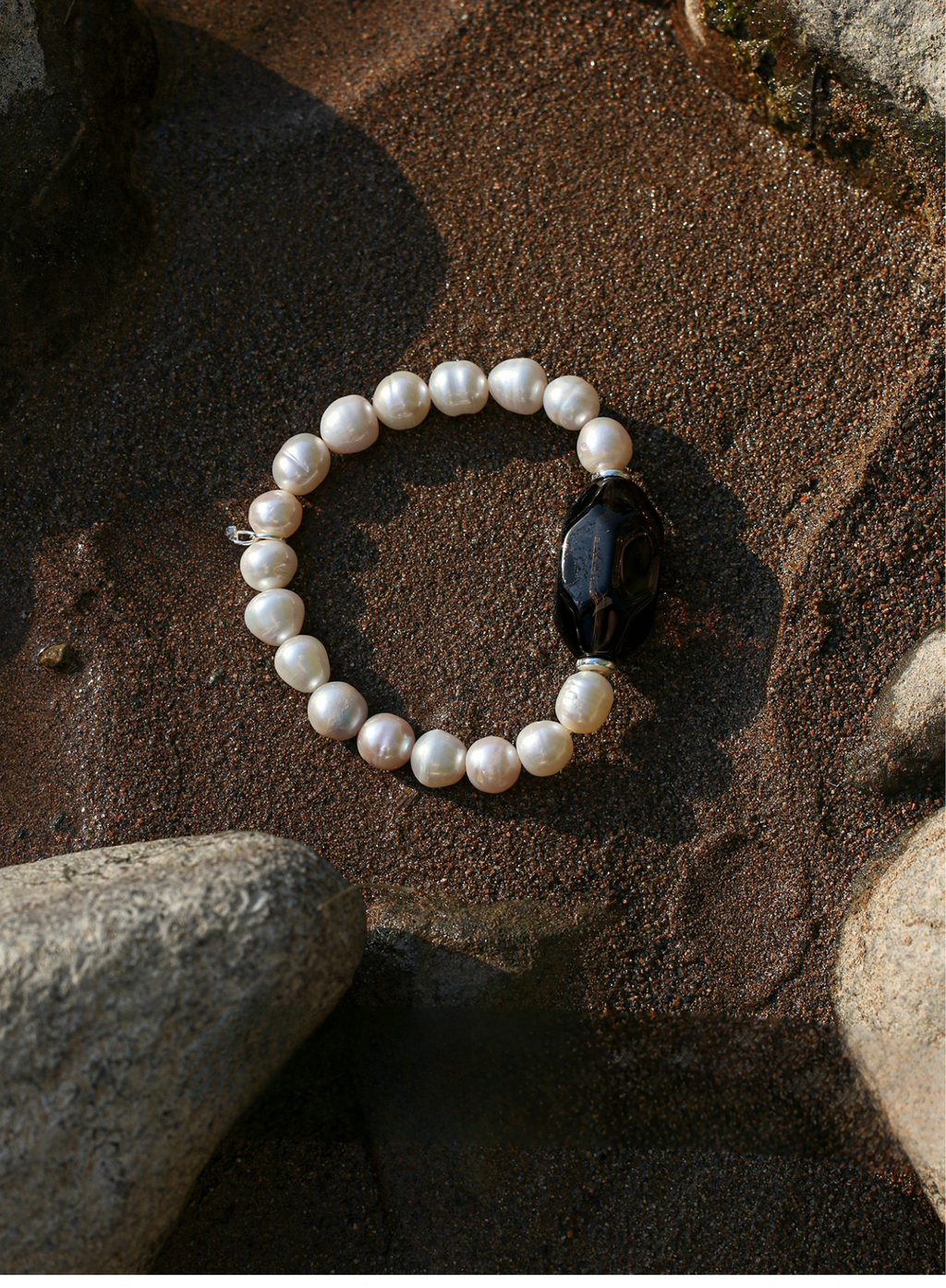 Tea Quartz & Pearl Bracelet – Natural Irregular Smoky Quartz